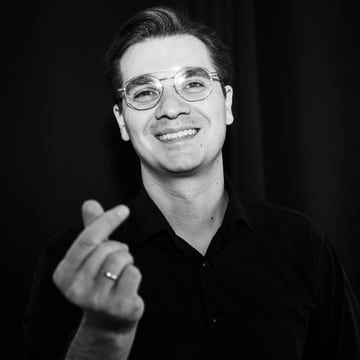 Александр Ляпин